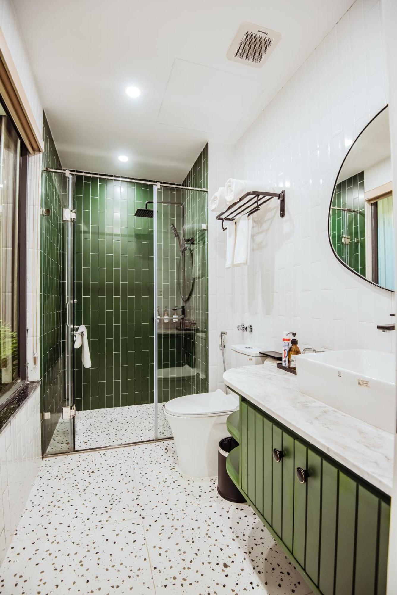 Ha Long Essence Boutique Hotel מראה חיצוני תמונה